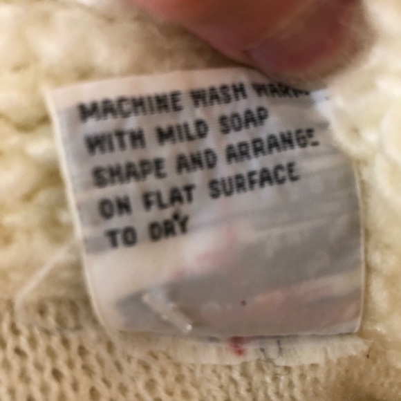 Vtg Cream Knit Quilted Puffer Vest Looped Curly Yarn - Picture 14 of 14